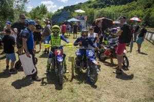 MOTO-CROSS_35