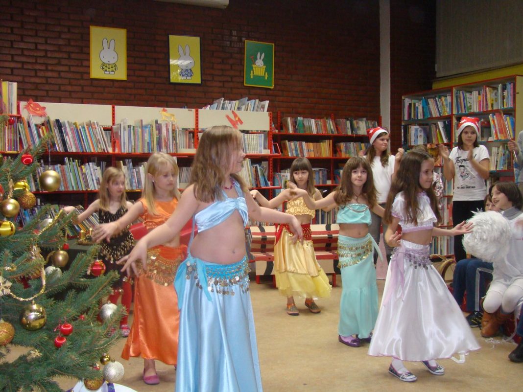 GALERIJA: Božićni program “Radost Božića kroz priče” knjižnice u Capragu GALERIJA: Božićni program “Radost Božića kroz priče” knjižnice u Capragu