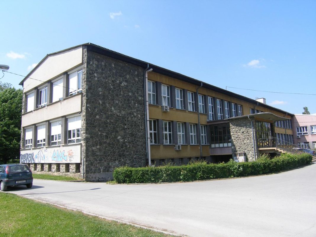 Započela 54. akademska godina na Metalurškom fakultetu Započela 54. akademska godina na Metalurškom fakultetu