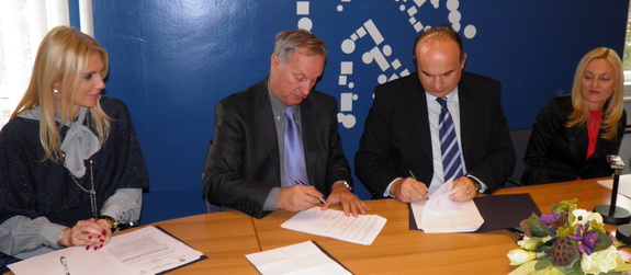 Kutina uvodi ekološku javnu rasvjetu Kutina uvodi ekološku javnu rasvjetu