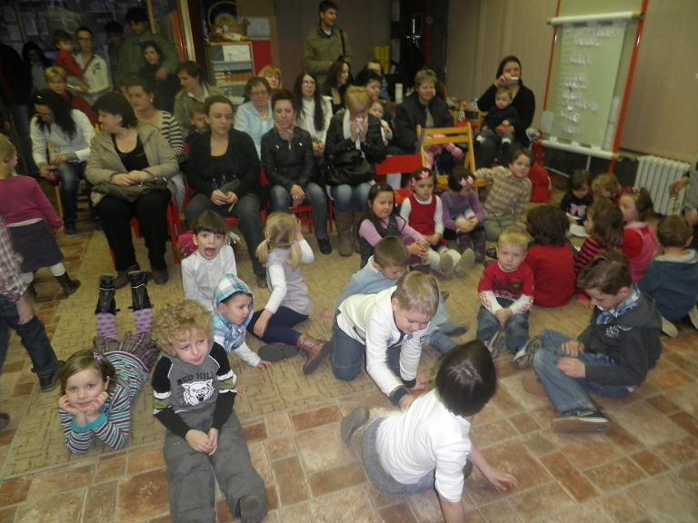 Međunarodni dan žena proslavili u Igraonici Zvončica Međunarodni dan žena proslavili u Igraonici Zvončica
