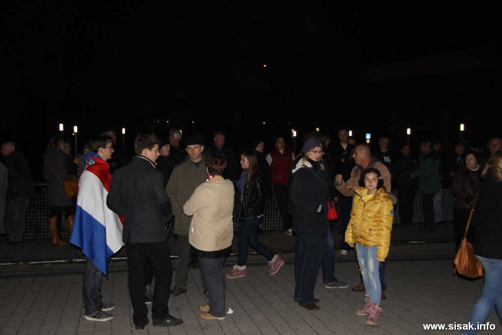 GALERIJA: Sisak – Misa i proslava oslobođajuće presude generalima GALERIJA: Sisak – Misa i proslava oslobođajuće presude generalima