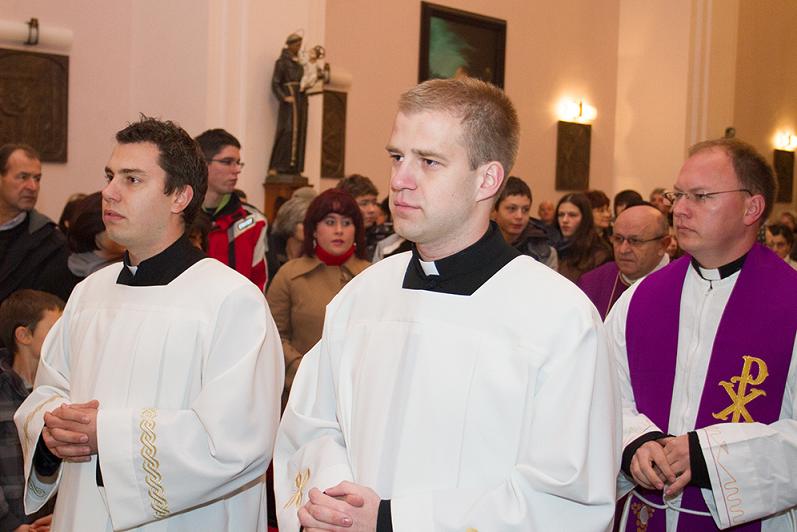 Robert Jakica i Mario Šagolj – kandidati za red đakonata i prezbiterata Robert Jakica i Mario Šagolj – kandidati za red đakonata i prezbiterata