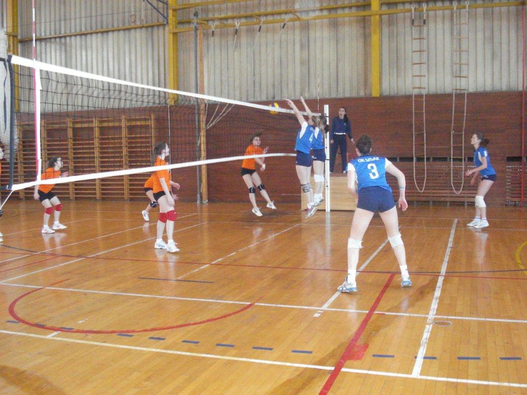 Siščanke i Petrinjke osigurale polufinale Siščanke i Petrinjke osigurale polufinale