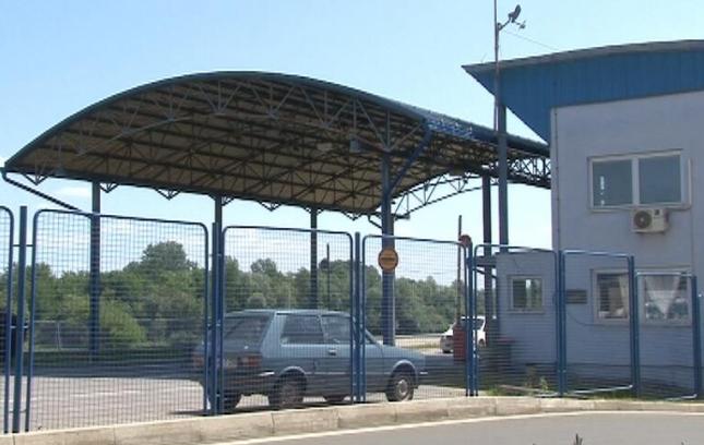 Od danas pojačane provjere na državnoj granici, očekuju se gužve Od danas pojačane provjere na državnoj granici, očekuju se gužve