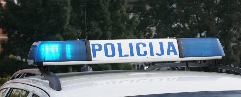 Kutinska policija za 4 sata na autocesti “uhvatila” 65 prebrzih vozača