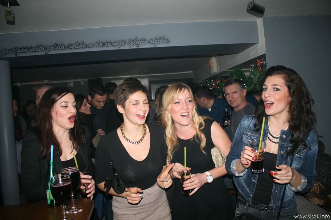 NightLife – 21.12.2013. NightLife – 21.12.2013.