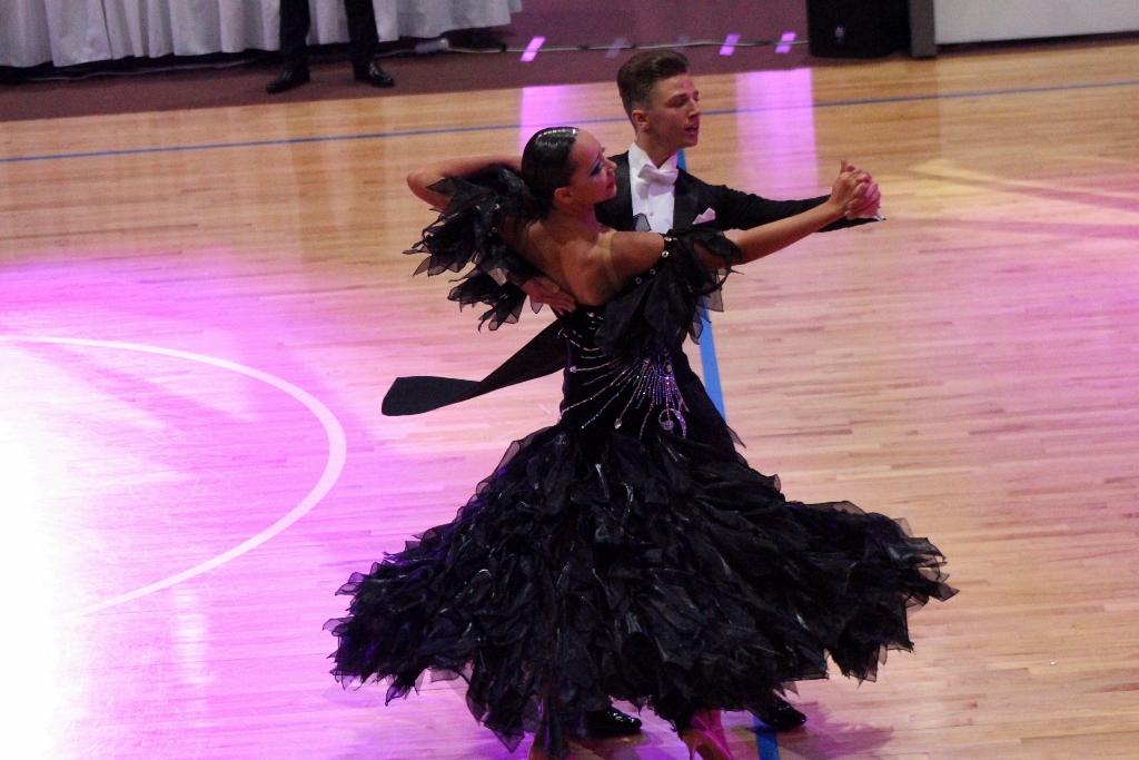 Petrinjski plesači ponovno najbolji Petrinjski plesači ponovno najbolji