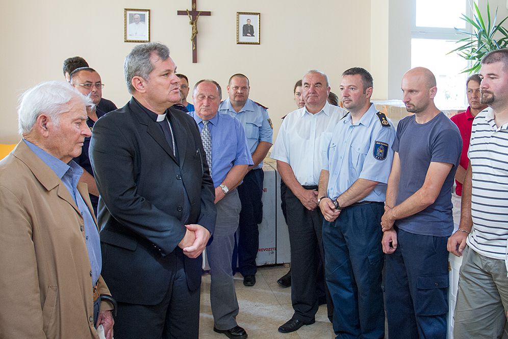 Više od milijun kuna dao je sisački Caritas za poplavljene Više od milijun kuna dao je sisački Caritas za poplavljene