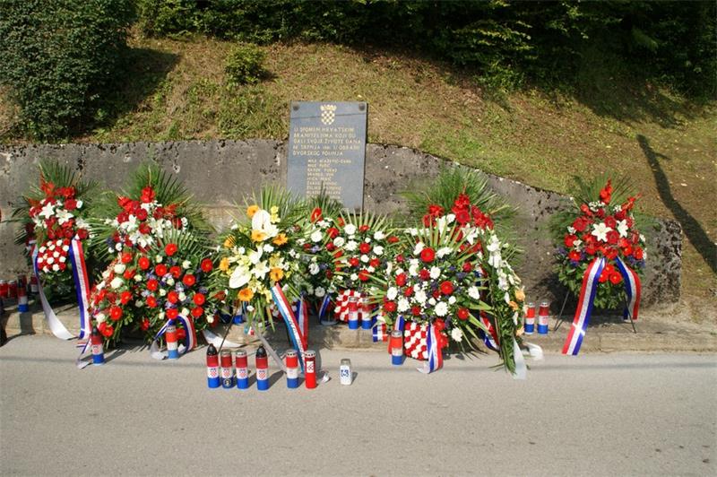 Obljetnica pogibije branitelja i civila u Pounju Obljetnica pogibije branitelja i civila u Pounju