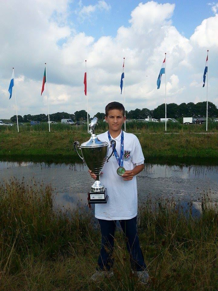 Mladi Sunjanin sudjelovao u osvajanju svjetske bronce u sportskom ribolovu Mladi Sunjanin sudjelovao u osvajanju svjetske bronce u sportskom ribolovu