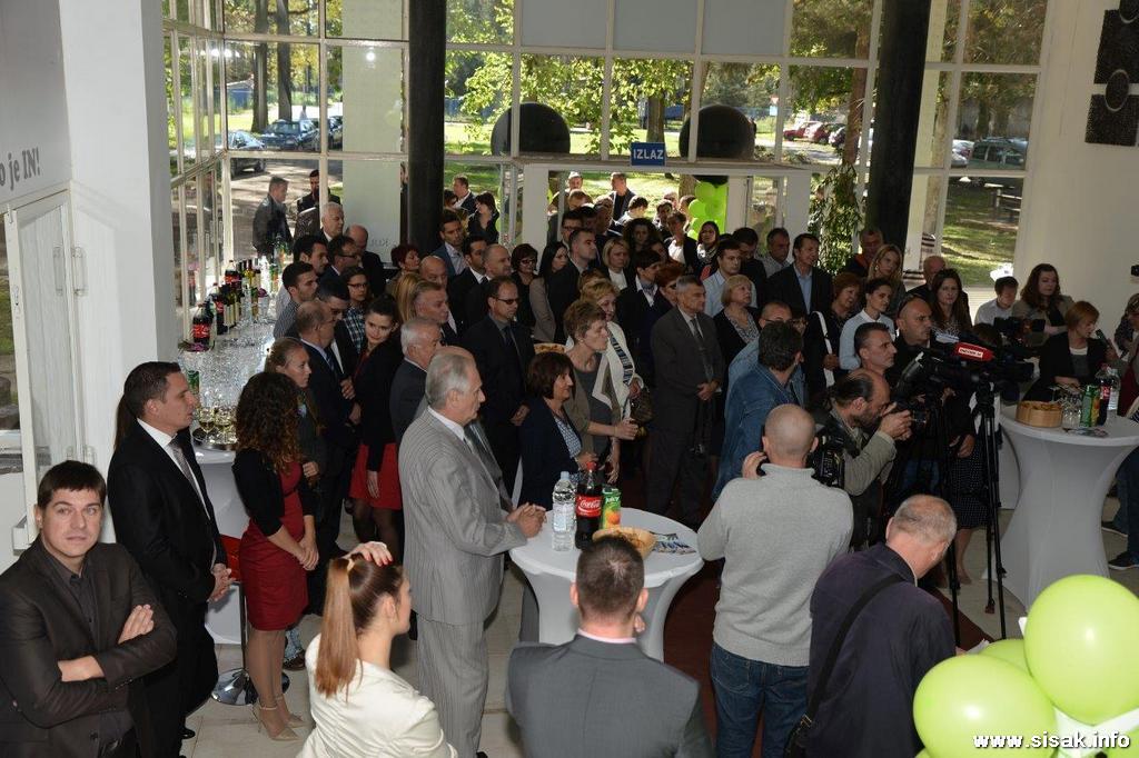 Otvorenje Poduzetničkog centra PISAK u Sisak Capragu, 24.09.2014. Otvorenje Poduzetničkog centra PISAK u Sisak Capragu, 24.09.2014.