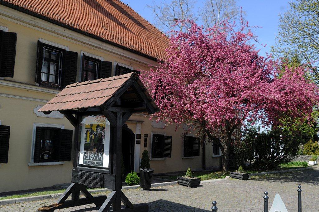 Sisački HDZ o događanjima u Turističkoj zajednici Siska Sisački HDZ o događanjima u Turističkoj zajednici Siska