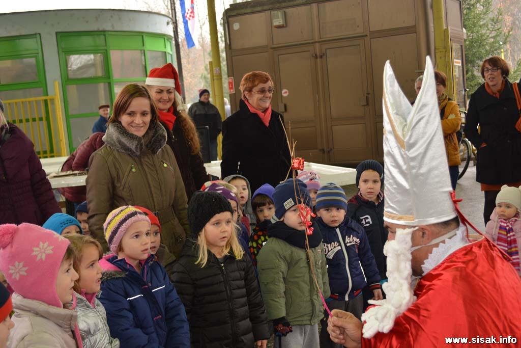Dolazak sv. Nikole na Tržnicu Caprag Dolazak sv. Nikole na Tržnicu Caprag