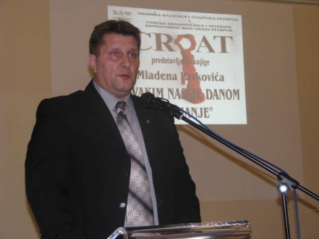 HSP-ovac Darinko Dumbović podnio ostavku na stranačke funkcije HSP-ovac Darinko Dumbović podnio ostavku na stranačke funkcije