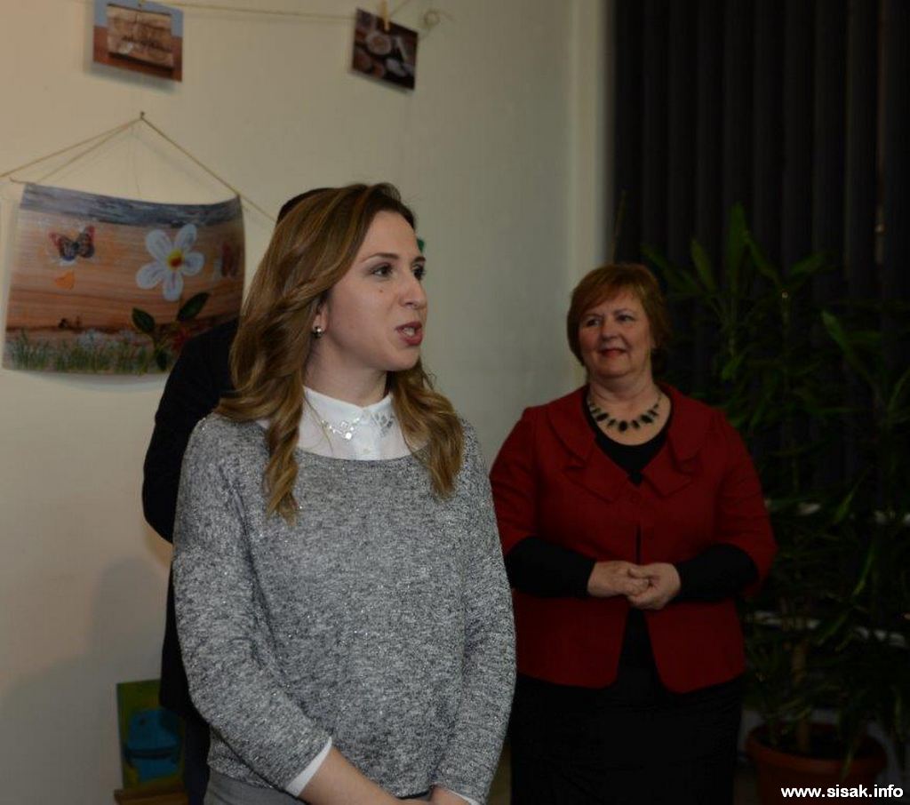 Izložba rukotvorina “Odraz u drvetu” Izložba rukotvorina “Odraz u drvetu”