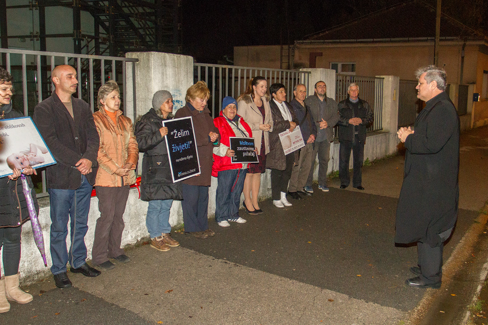 U Sisku završena jesenska molitvena kampanja inicijative „40 dana za život“ U Sisku završena jesenska molitvena kampanja inicijative „40 dana za život“