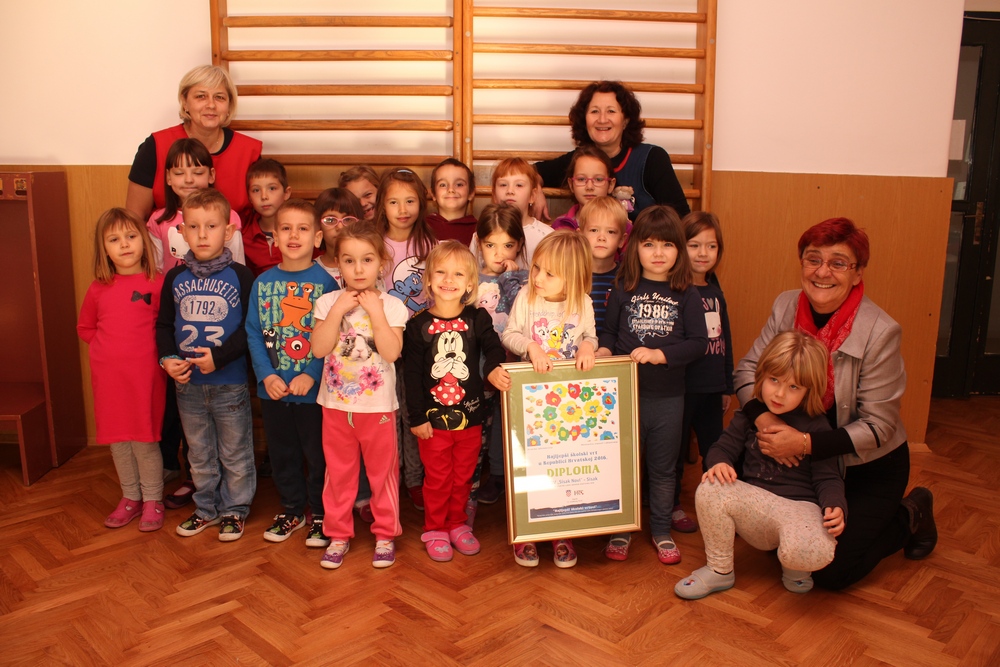 Školski vrt Dječjeg vrtića Sisak Novi u društvu deset najljepših u Hrvatskoj Školski vrt Dječjeg vrtića Sisak Novi u društvu deset najljepših u Hrvatskoj