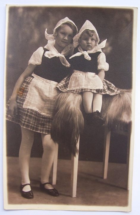 Sisački attelier Saller,1932.god. Sisački attelier Saller,1932.god.