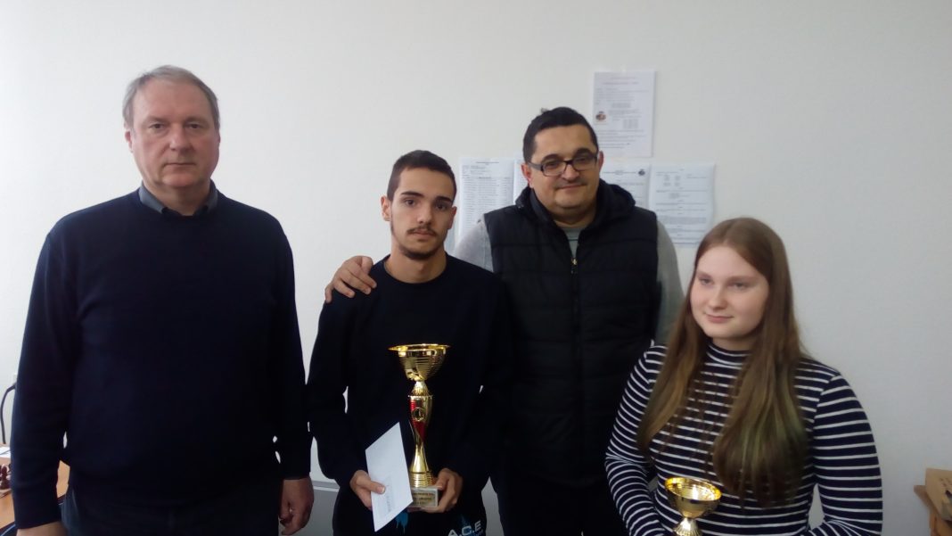 Novi trijumf mladog Petrinjca Novi trijumf mladog Petrinjca