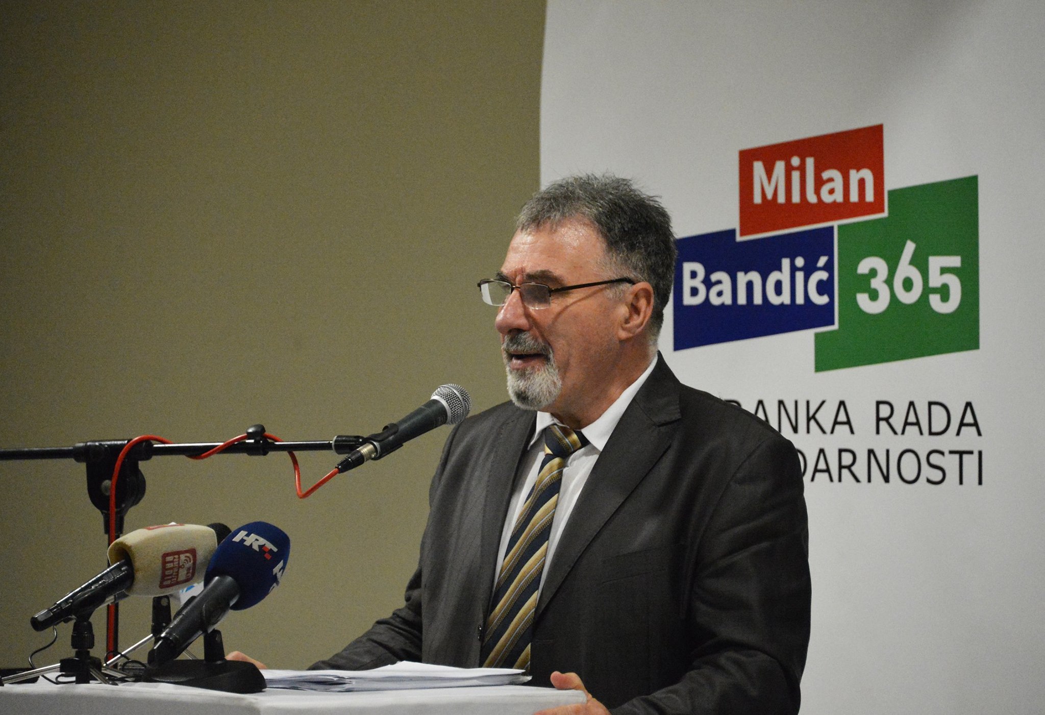 Josip Takač podnio ostavku na mjesto predsjednika ŽO Stranke rada i solidarnosti Josip Takač podnio ostavku na mjesto predsjednika ŽO Stranke rada i solidarnosti