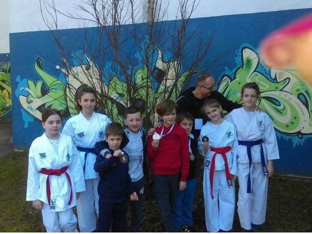 Uspjesi mladih karatista Sportskog karate kluba „Kondura“ Uspjesi mladih karatista Sportskog karate kluba „Kondura“