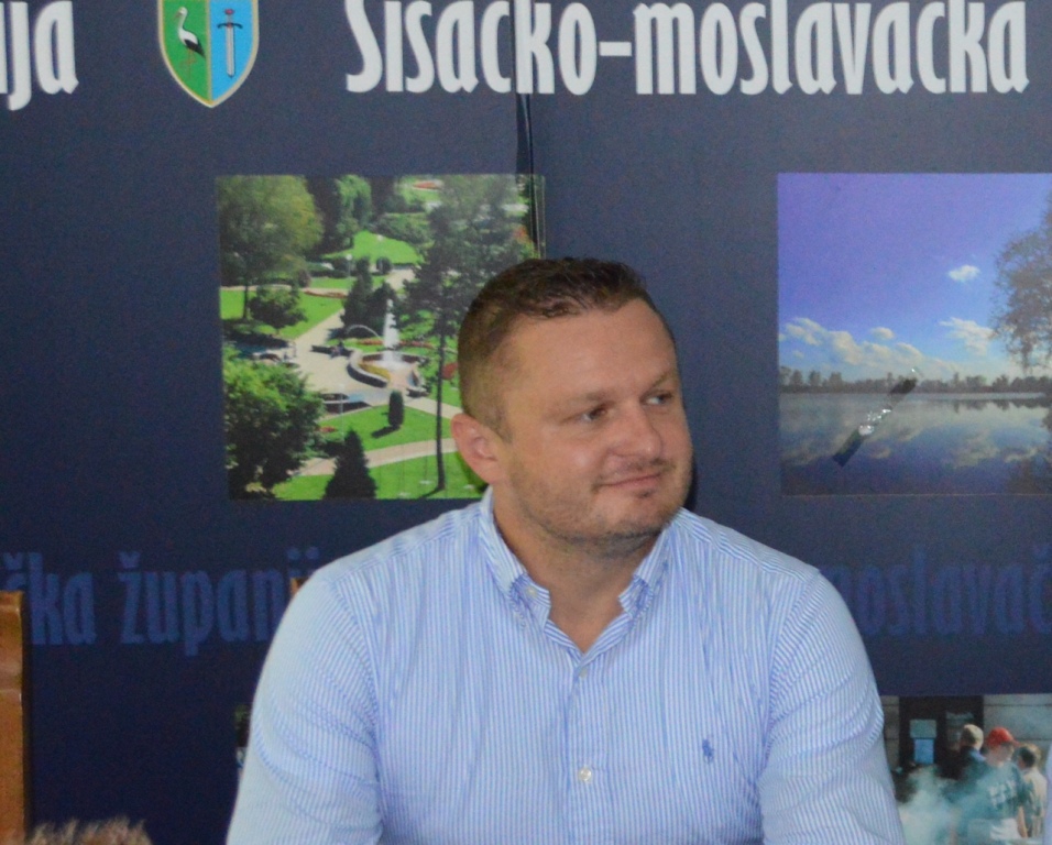 Povjerenstvo za odlučivanje o sukobu interesa pokrenulo postupak protiv dožupana Rosavca i dogradonačelnika Popovače Povjerenstvo za odlučivanje o sukobu interesa pokrenulo postupak protiv dožupana Rosavca i dogradonačelnika Popovače