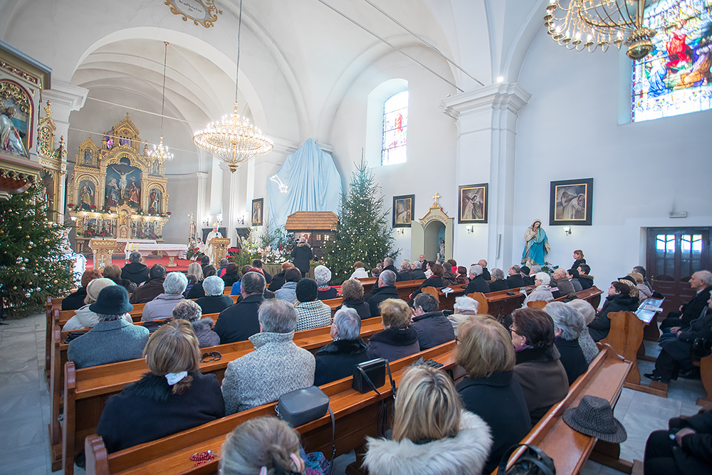 Božićno slavlje u katedrali Božićno slavlje u katedrali