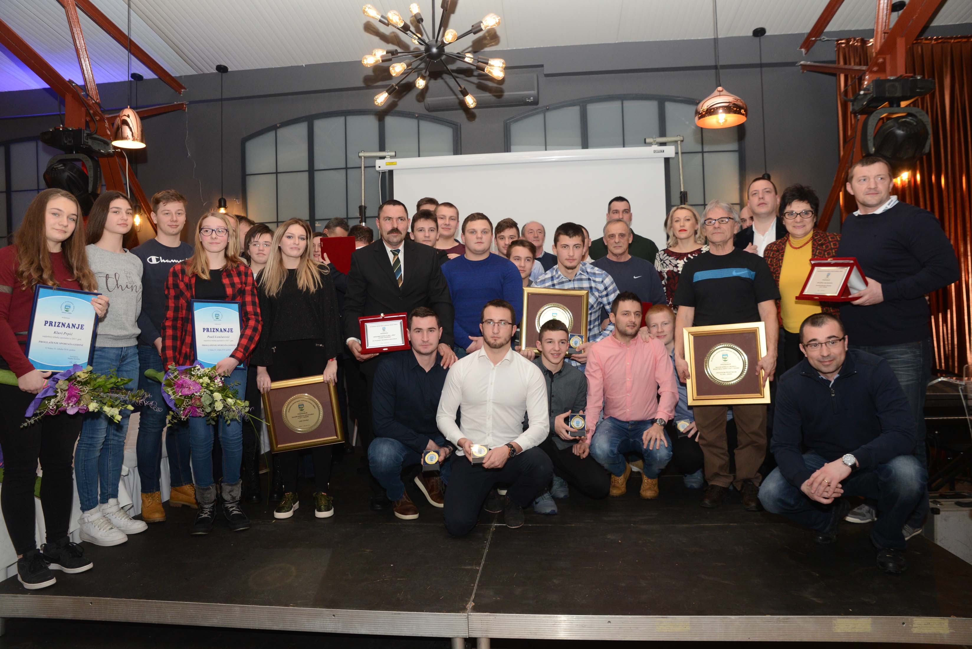 Proglašeni najbolji sportaši Siska u 2017. Proglašeni najbolji sportaši Siska u 2017.