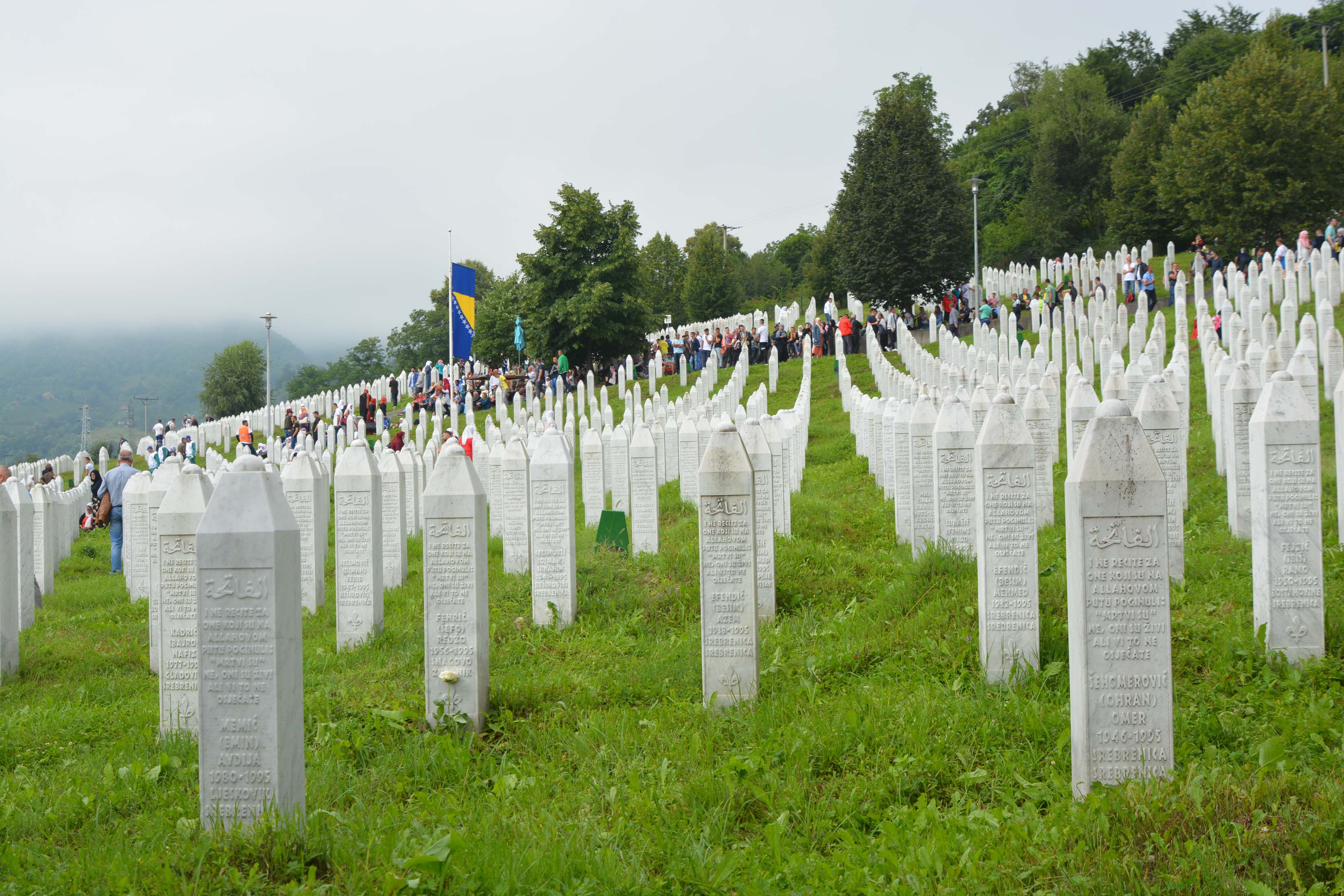 Bošnjaci Siska i SMŽ posjetili Srebrenicu i Sarajevo Bošnjaci Siska i SMŽ posjetili Srebrenicu i Sarajevo
