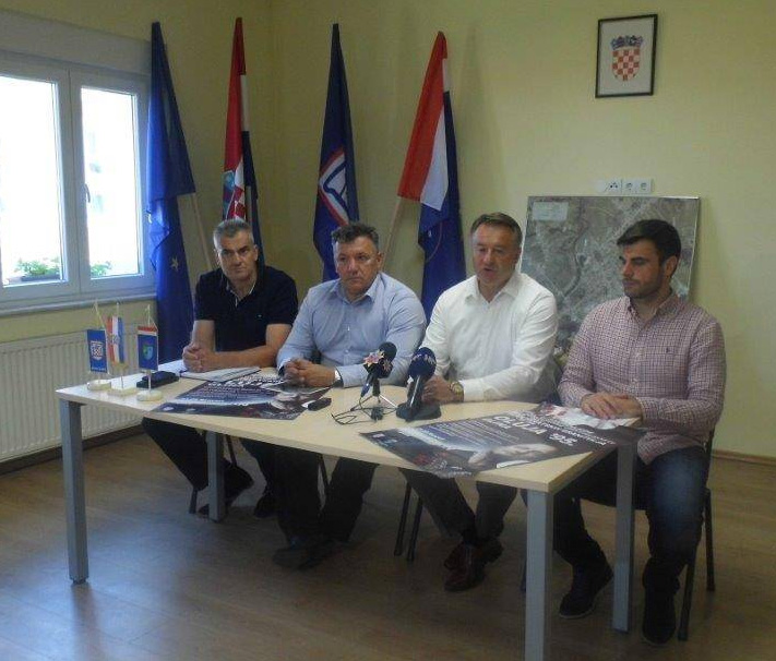 „Bit će to jedan veliki koncert Marka Perkovića Thompsona” „Bit će to jedan veliki koncert Marka Perkovića Thompsona”