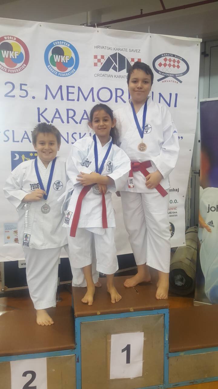 Šest medalja za karatiste Kondure Šest medalja za karatiste Kondure
