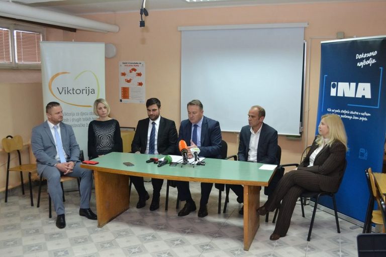 Donacija INA-e Zakladi Viktorija