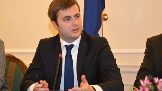 Ministar Ćorić: Neću primiti Stožer sisačke rafinerije