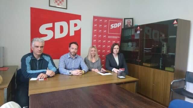 SDP: Jesu li županu važniji stranački i vlastiti interesi ili interesi građana? SDP: Jesu li županu važniji stranački i vlastiti interesi ili interesi građana?