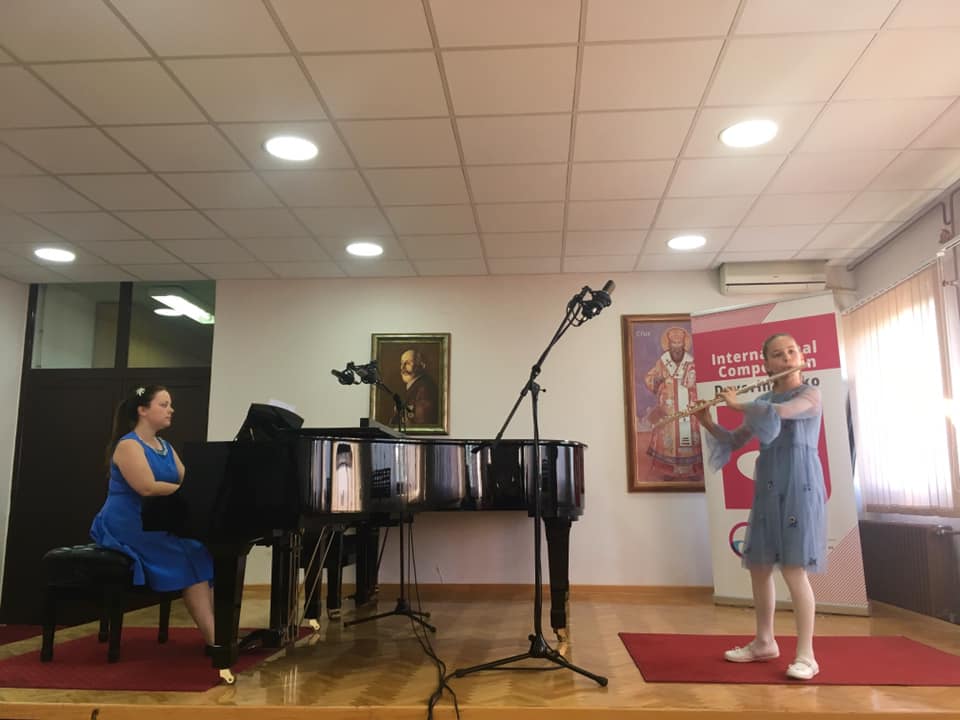 Novi uspjesi učenica i učenika Glazbene škole Fran Lhotka Novi uspjesi učenica i učenika Glazbene škole Fran Lhotka