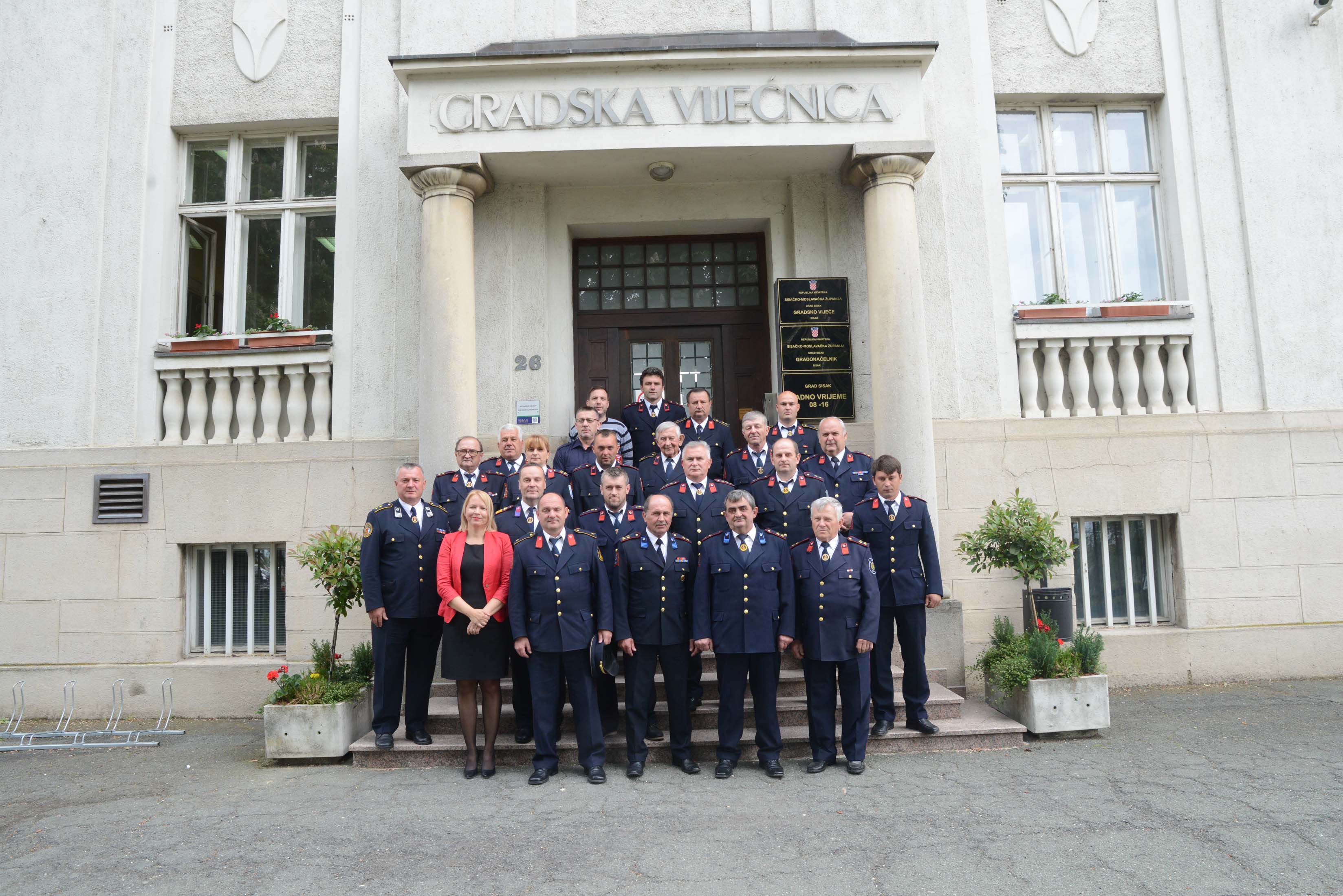 Prijem za sisačke vatrogasce u povodu sv. Florijana Prijem za sisačke vatrogasce u povodu sv. Florijana