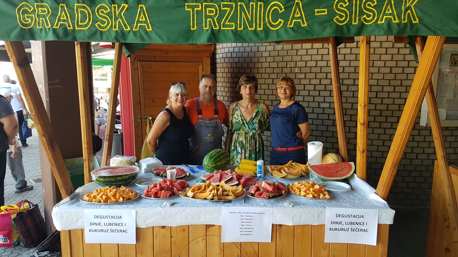 Na Kontrobi održana degustacija dinje, lubenice i kukuruza šećerca Na Kontrobi održana degustacija dinje, lubenice i kukuruza šećerca