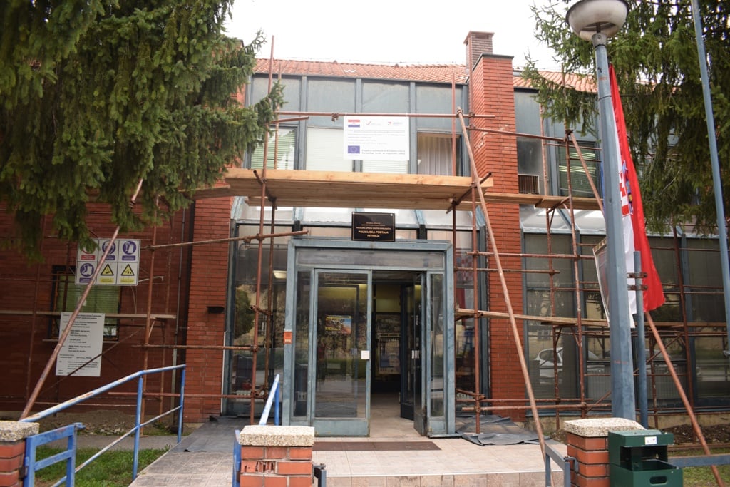Počinje obnova Policijske postaje Petrinja Počinje obnova Policijske postaje Petrinja