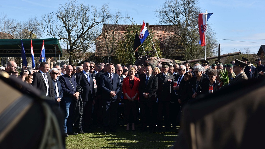 Predsjednica na Danu branitelja Sisačko-moslavačke županije Predsjednica na Danu branitelja Sisačko-moslavačke županije