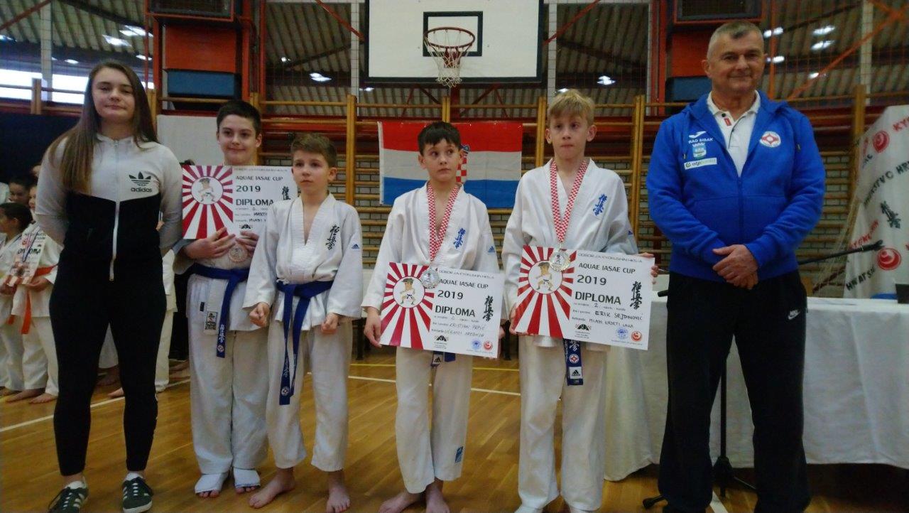 Tri medalje za karatiste sisačke Croatie na Aquae Iasae Kupu Tri medalje za karatiste sisačke Croatie na Aquae Iasae Kupu
