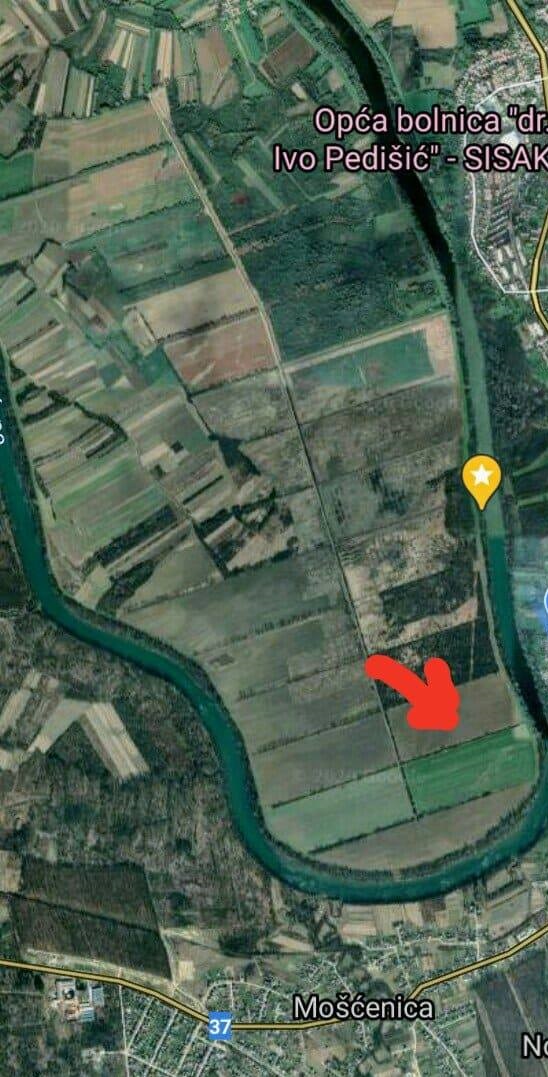 Smrad stiže s Rakova polja Smrad stiže s Rakova polja
