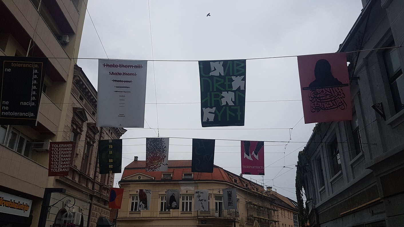 FOTO: U Pješačkoj zoni izložba plakata ”Tolerancija” FOTO: U Pješačkoj zoni izložba plakata ”Tolerancija”