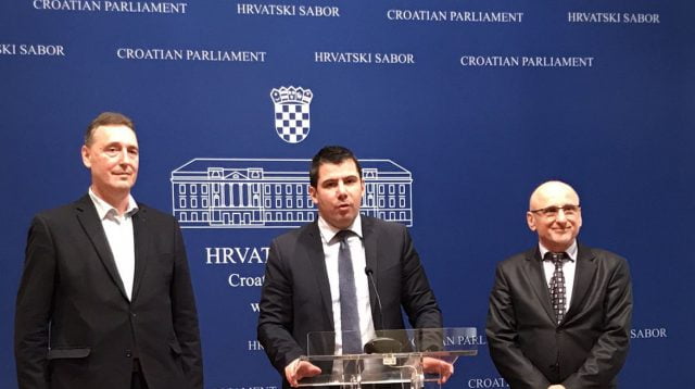 Otvoreno pismo bivših MOST-ovaca Brigljevića i Ćosića Nikoli Grmoji Otvoreno pismo bivših MOST-ovaca Brigljevića i Ćosića Nikoli Grmoji
