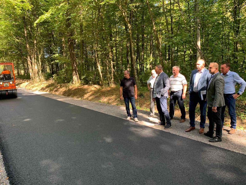 Obilazak radova na cesti u Letovanskom Vrhu Obilazak radova na cesti u Letovanskom Vrhu