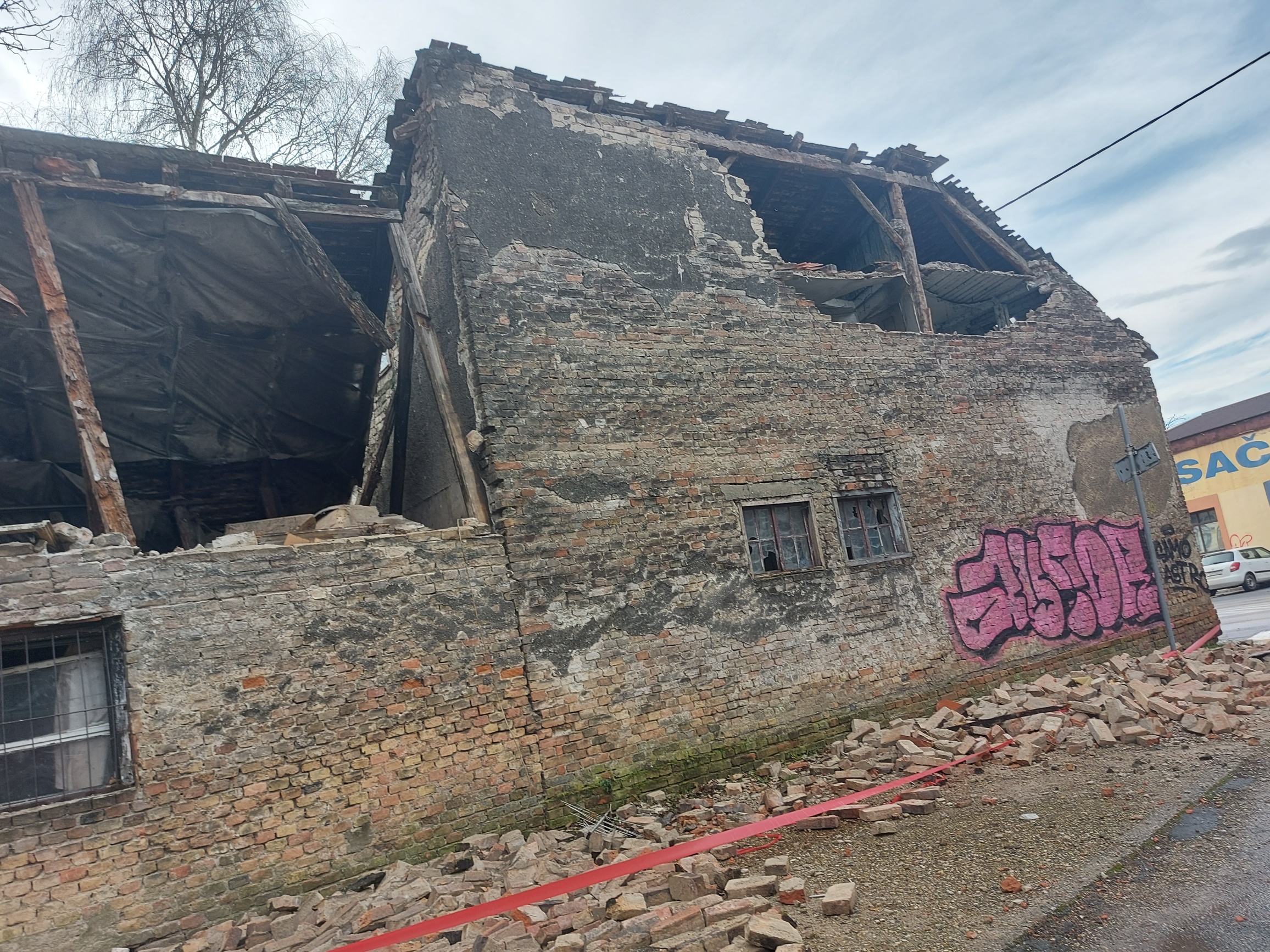 Celjak (HDZ) – traži se bolje rješenje za Siščane: SDP poslao amandmane – Siščanima 100 % obnova iz proračuna RH Celjak (HDZ) – traži se bolje rješenje za Siščane: SDP poslao amandmane – Siščanima 100 % obnova iz proračuna RH