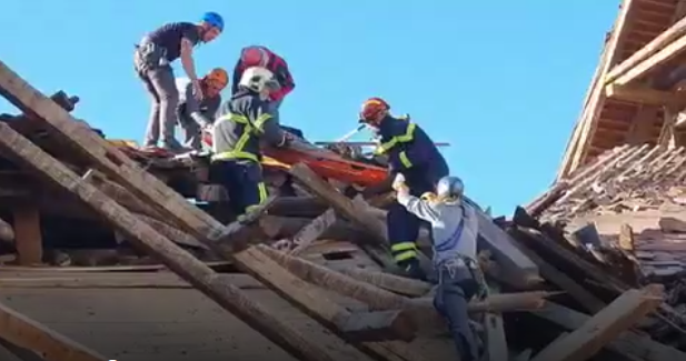 278 VATROGASACA I 76 VOZILA STIŽU U SISAK I PETRINJU 278 VATROGASACA I 76 VOZILA STIŽU U SISAK I PETRINJU