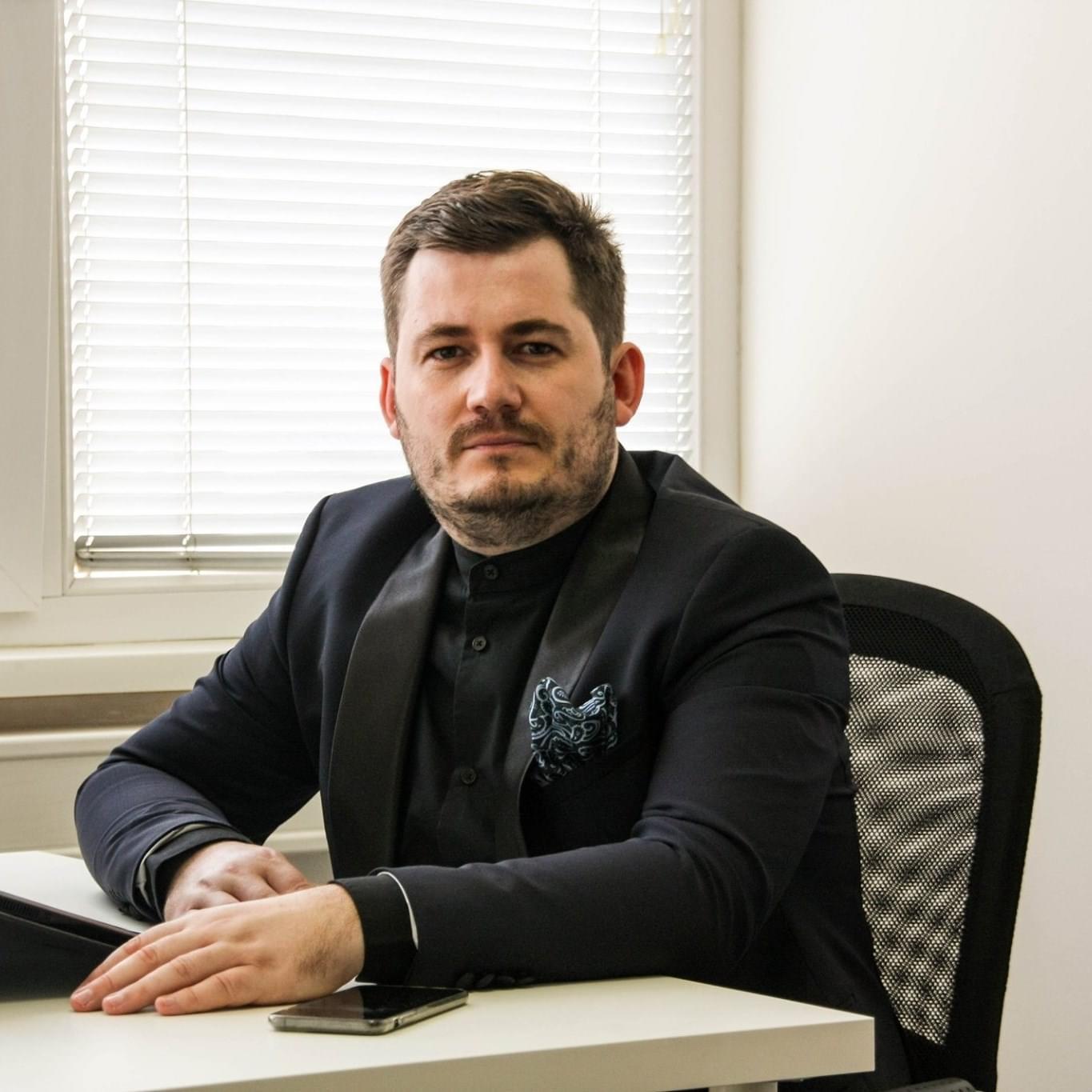 Bojan Dadasović kao nezavisni kandidat ulazi u utrku za gradonačelnika Siska Bojan Dadasović kao nezavisni kandidat ulazi u utrku za gradonačelnika Siska