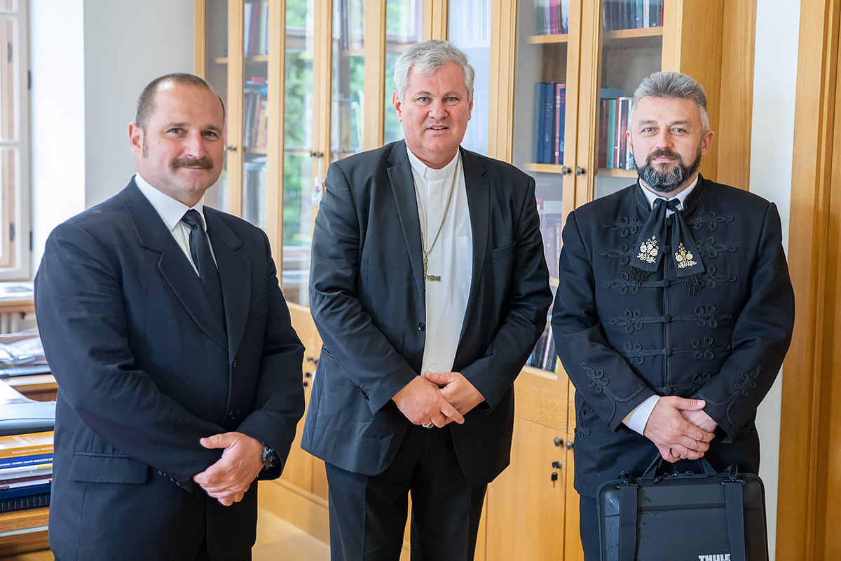 Susret biskupa Košića i biskupa Szenna Susret biskupa Košića i biskupa Szenna