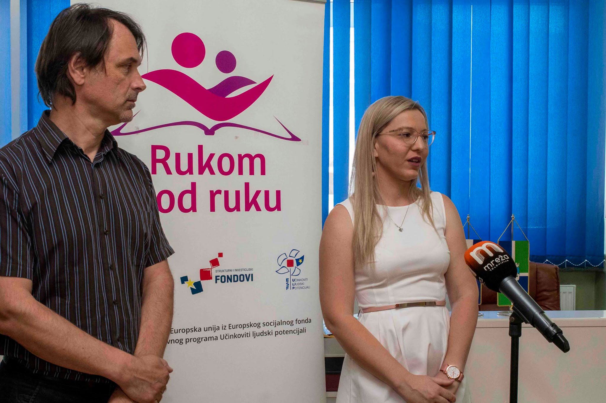 SISAK: Osigurani pomoćnici u nastavi za 116 učenika s teškoćama u razvoju SISAK: Osigurani pomoćnici u nastavi za 116 učenika s teškoćama u razvoju